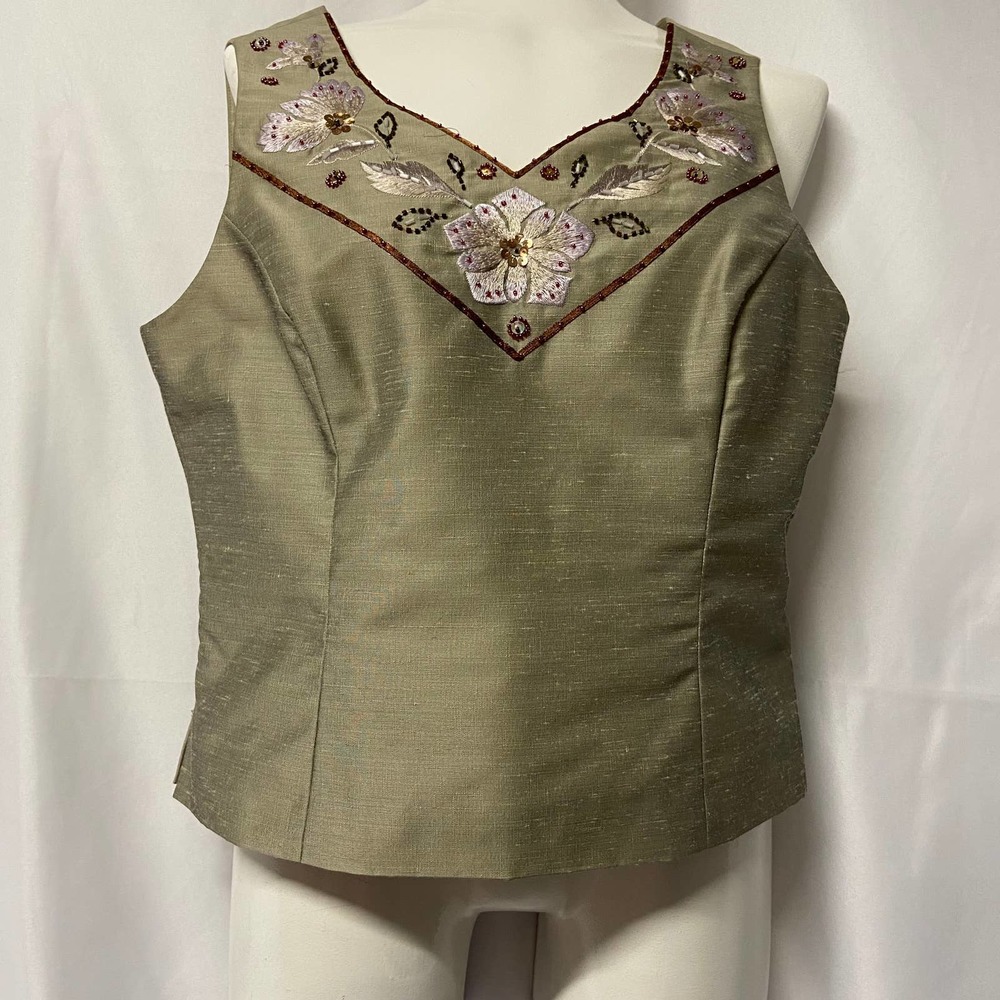 Kasper Top Petite Size 6P Side Zip Embroidery Beaded Sleeveless